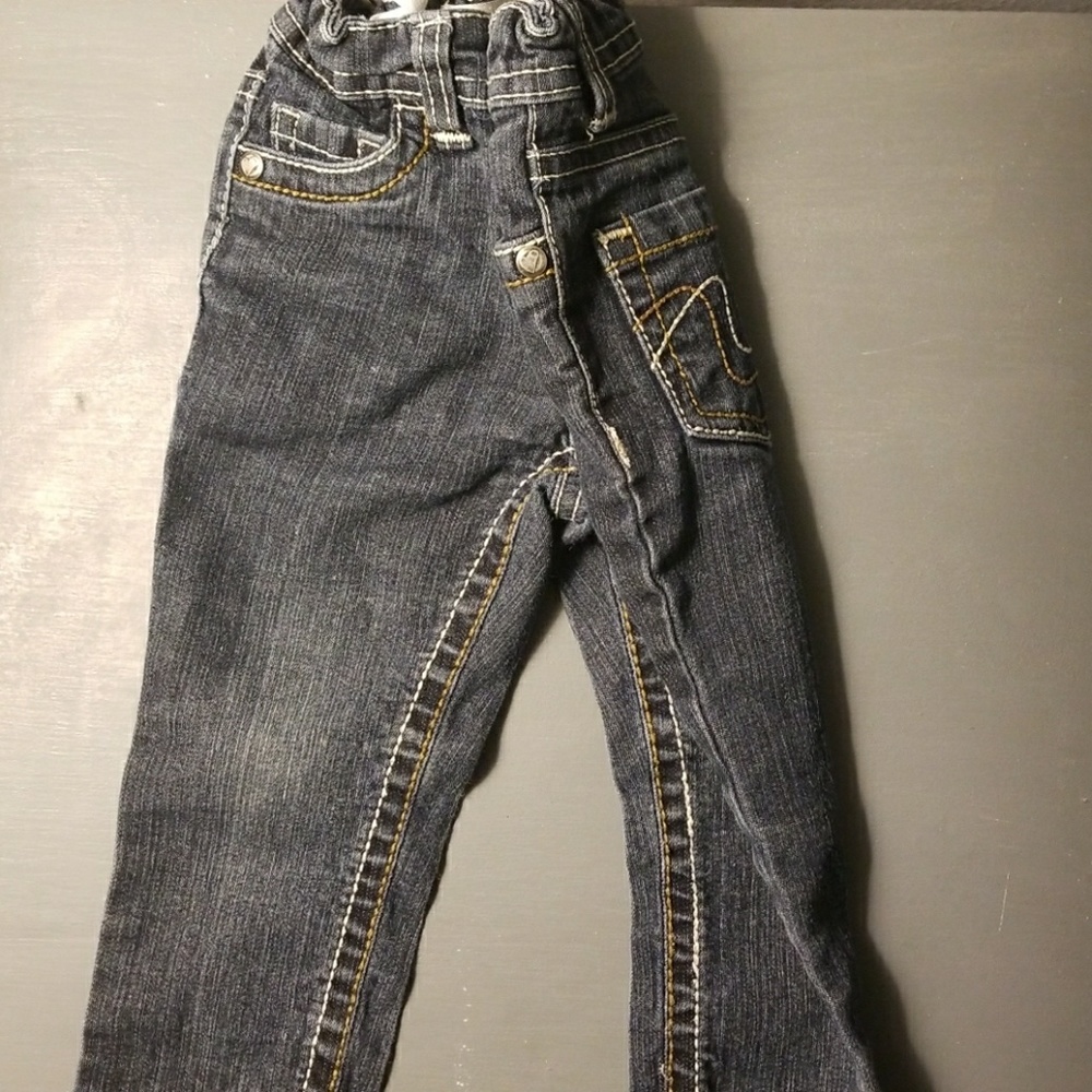 Toddler skinny jeans
