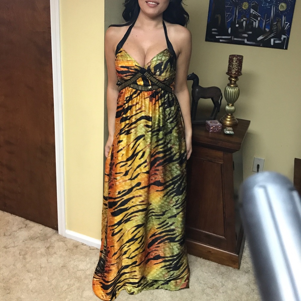 Beautiful 2b Bebe Animal Print Maxi Dress XS