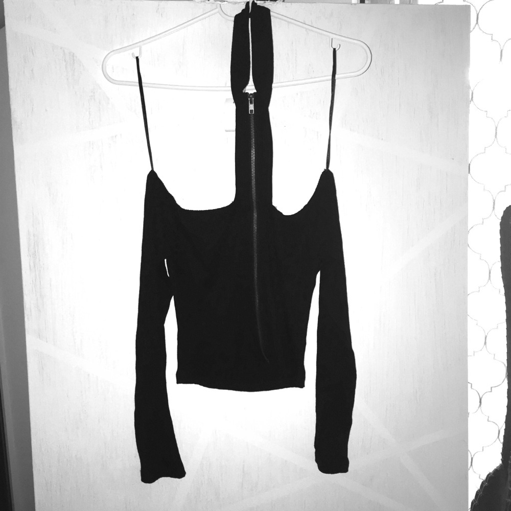 NWT LF Zipper Choker Black Knit Long Sleeve Top