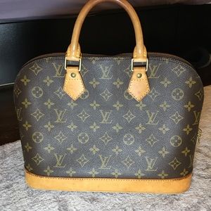 Louis Vuitton Alma bag
