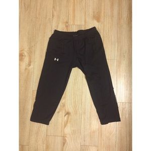 Under Armour Athletic Black Spandex Capris