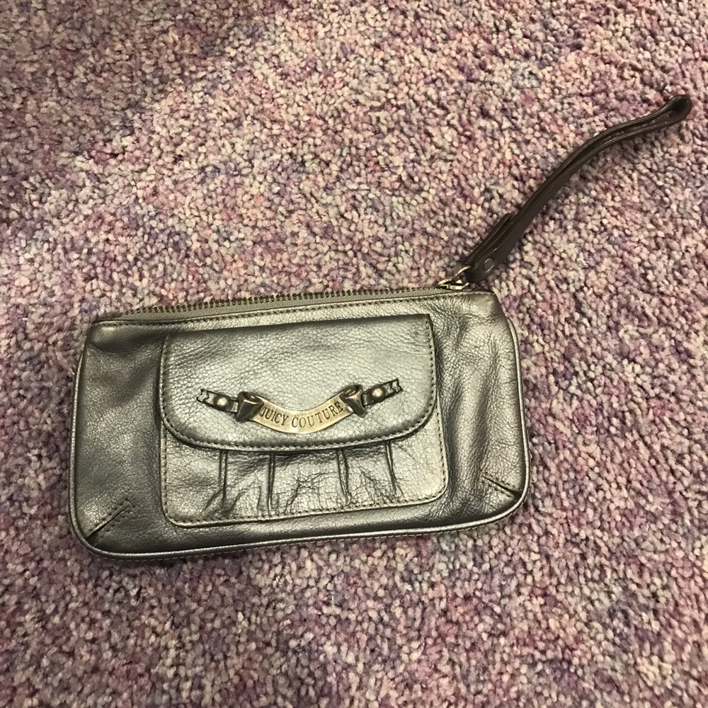 Juicy Couture wristlet