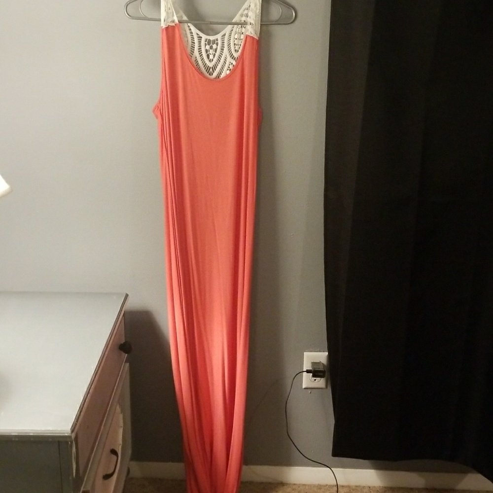 Maxi dress