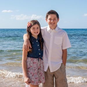 Meet your Posher, Hillary