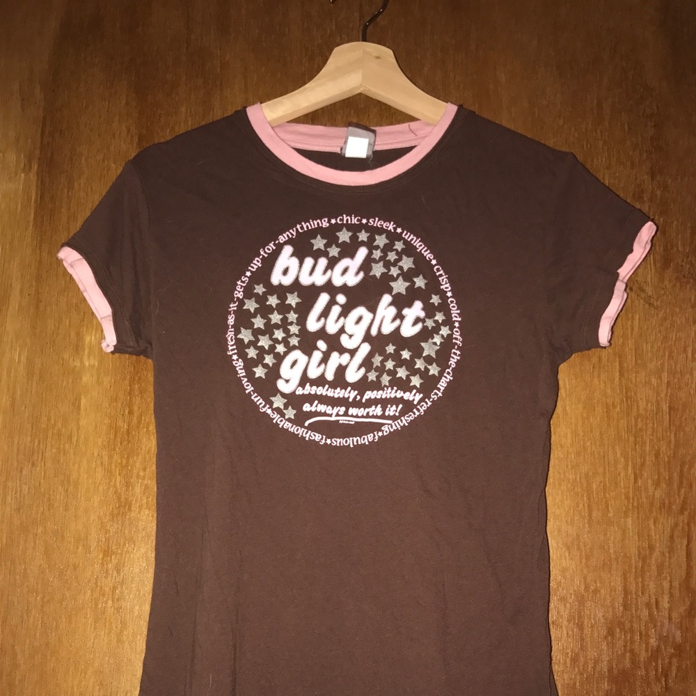 BUD-LIGHT GIRL fitted tee