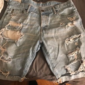 Abercrombie & Fitch Ripped Jean Shorts Size 36