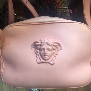 Meet your Posher, Basil