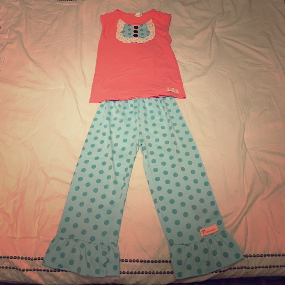 Flowersak outfit
