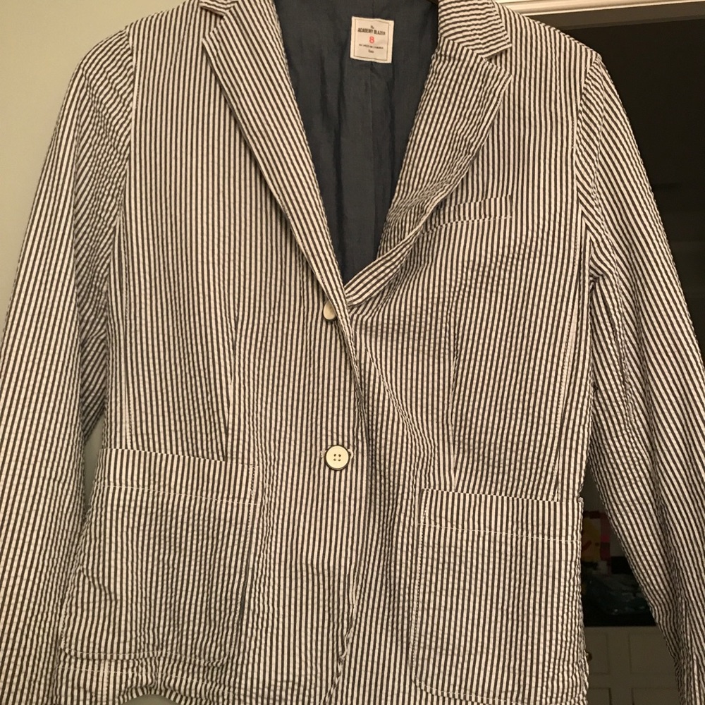 Darling seersucker blazer
