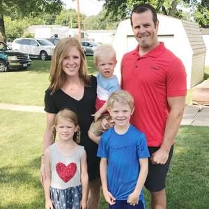 Meet your Posher, Shelly