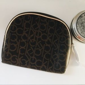 NEW CALVIN KLEIN wallet/makeup bag/clutch