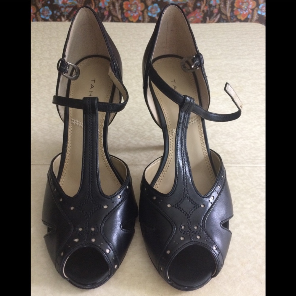 Tehari black heels. T strap.