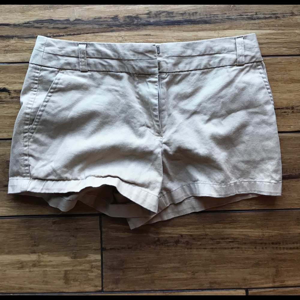 Khaki shorts from Forever 21 NWOT