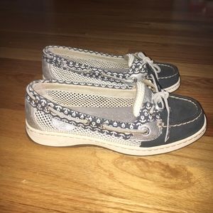 Sperrys!