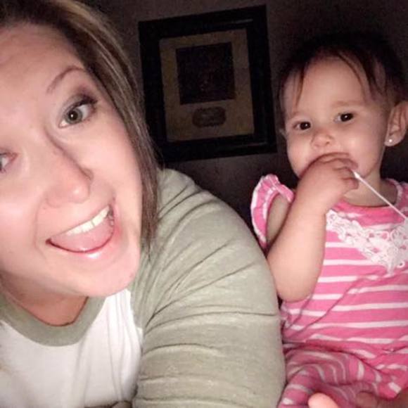 Meet your Posher, Whitney - Picture 1 of 1