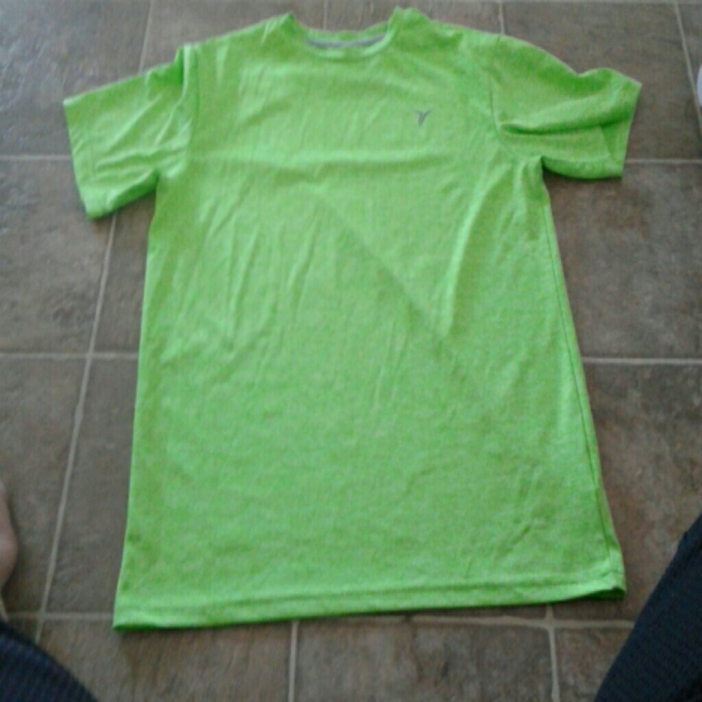 Old Navy lime green active shirt