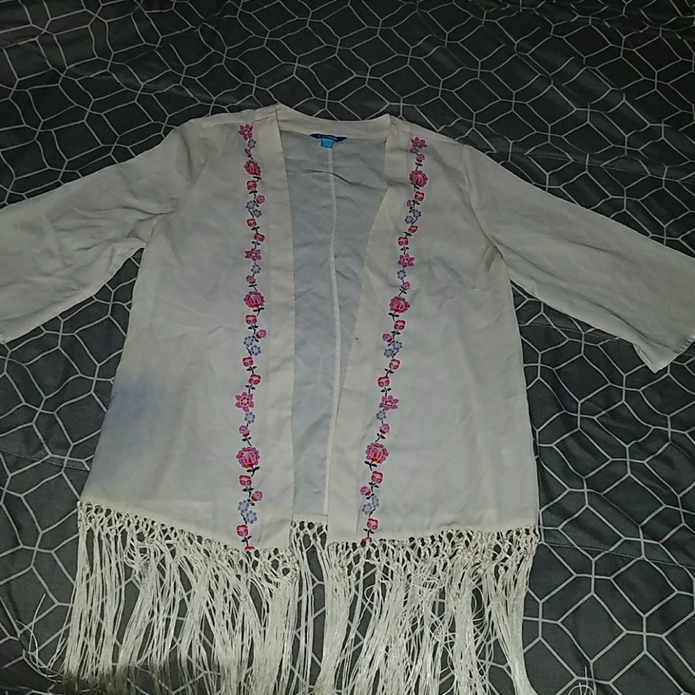 L'Amour Cream Kimono