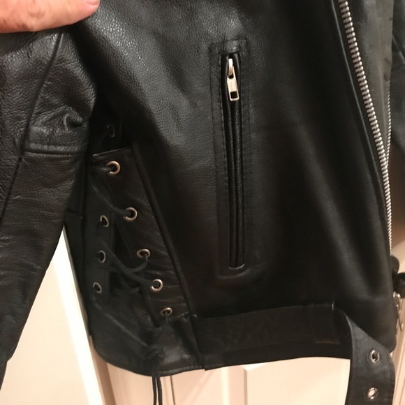 Motorcycle jacket - Picture 3 of 8