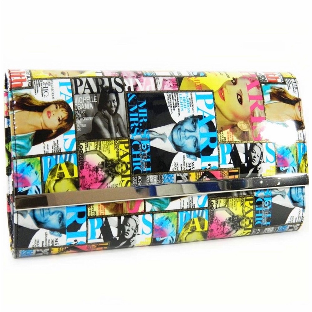 High Fashion Oversized Paris Magazine Clutch - Picture 1 of 3