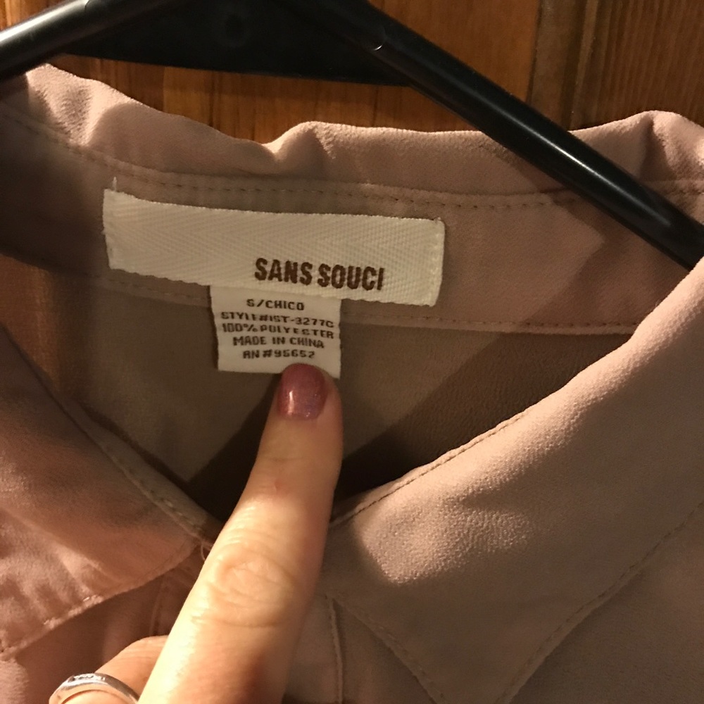 Tan button down top - Picture 2 of 2