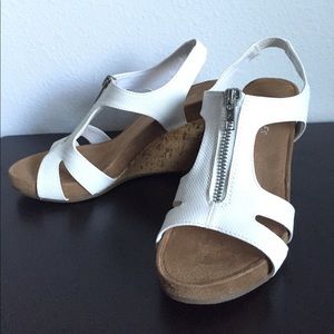 BRAND NEW IN BOX Aerosoles