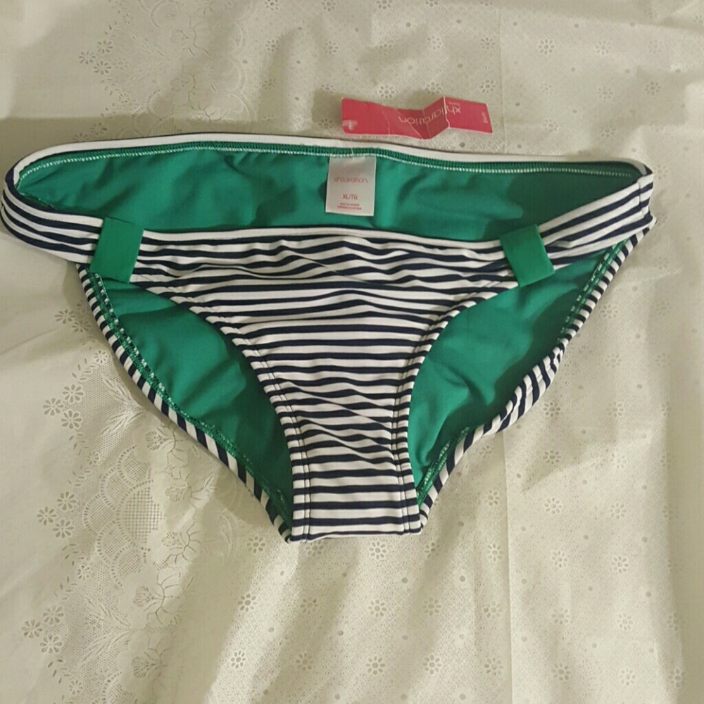 NWT Xhilaration swim bottom