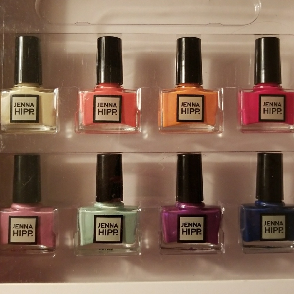 8 Mini Nail Polish Collection