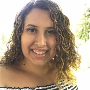 Meet your Posher, Hailey