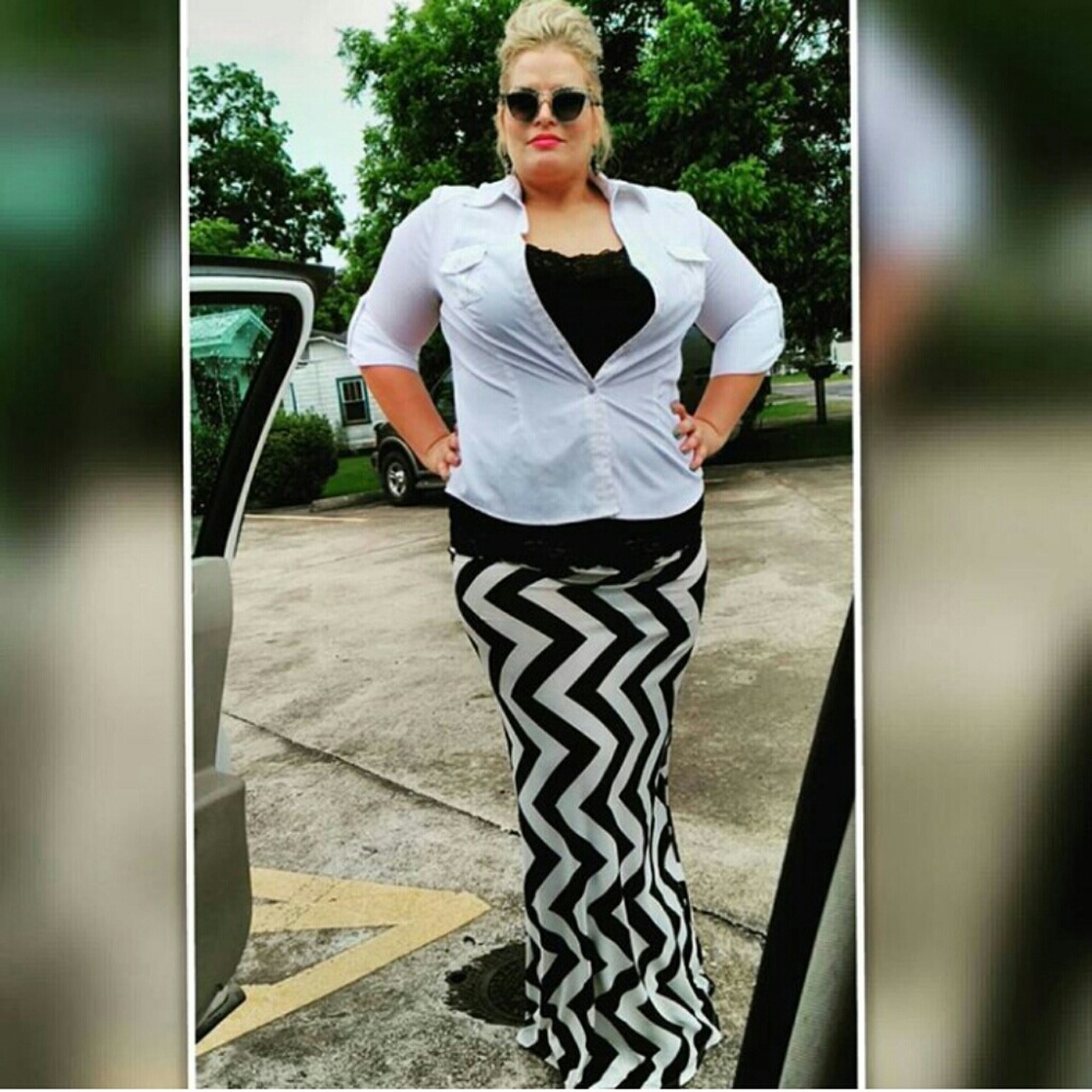 Vertical chevron maxi skirt.