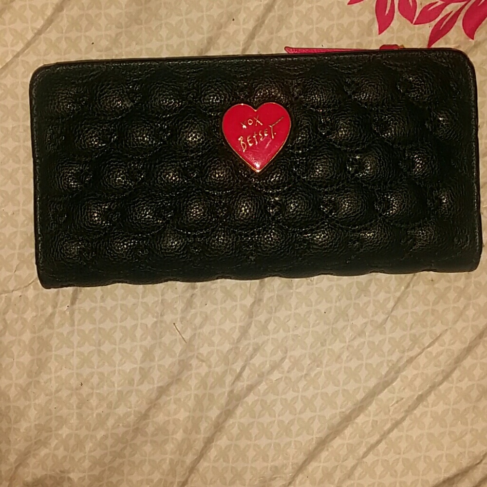 Betsey Johnson wallet