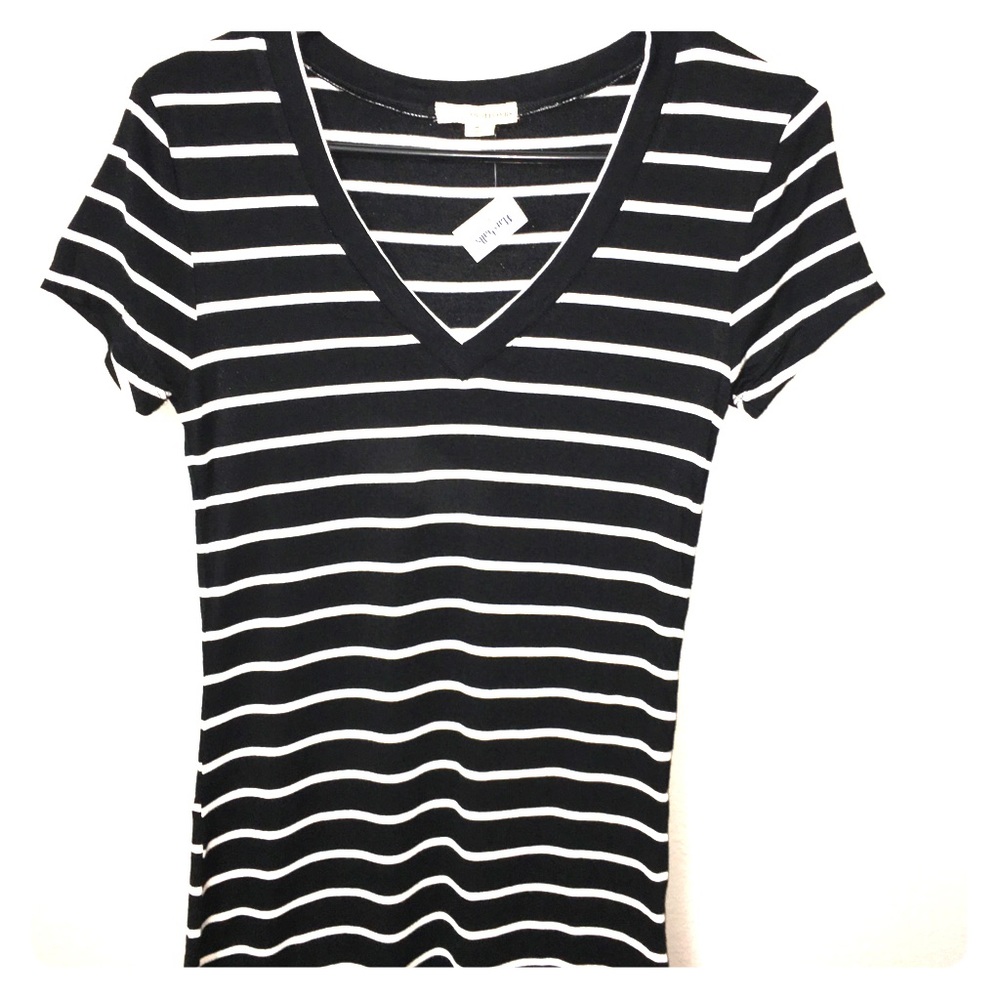 BRAND NEW Striped shirt