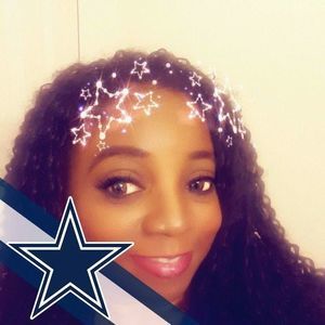 Meet your Posher, Carolyn