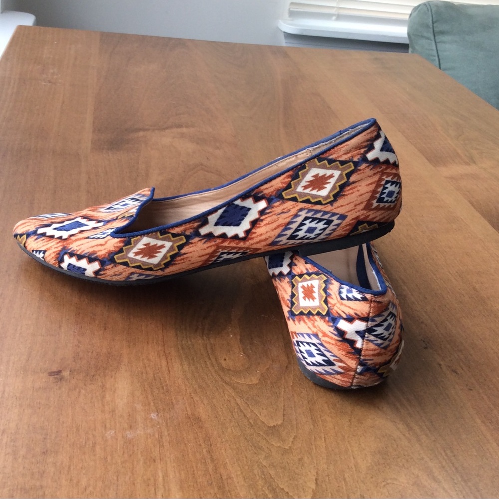 Forever 21 patterned flats