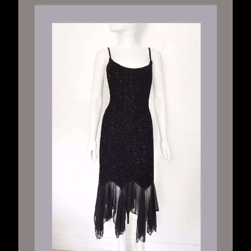 💸 SOLD 💸 Dress - Sparkling Black Midi Cocktail