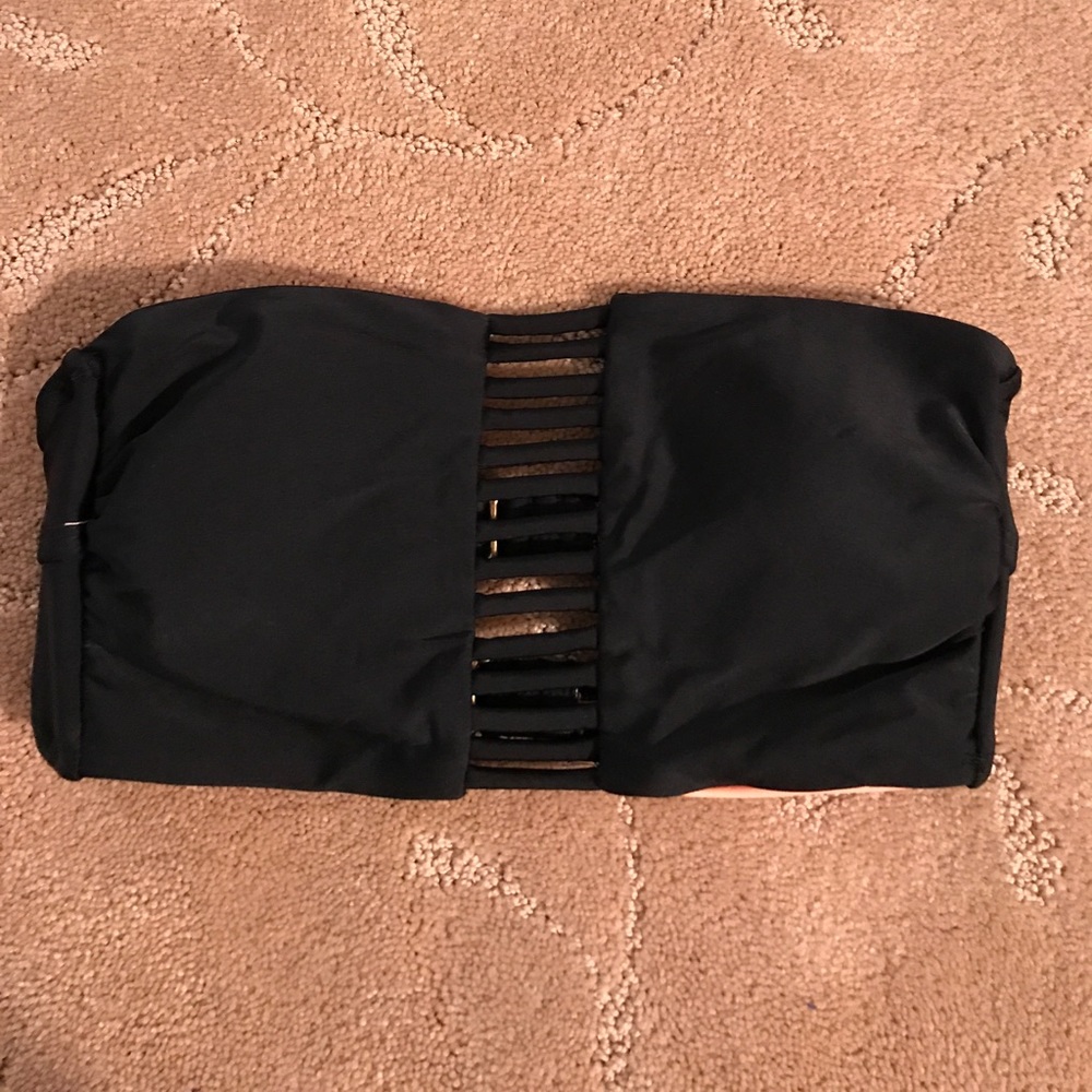 Black Strapless Bikini Top