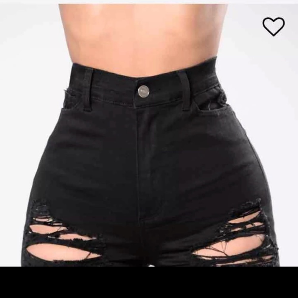 Fashion nova shorts