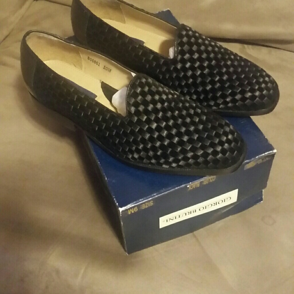 Men dress shoes