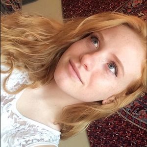 Meet your Posher, Lexi