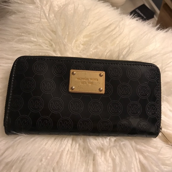 KORS Michael Kors Handbags - Michael Kors wallet