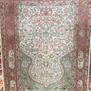 Meet your Posher, Gokhan