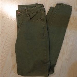 OLD NAVY ROCKSTAR Mid-Rise Green Skinny Jeans!
