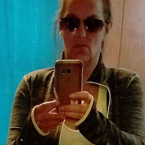 Meet your Posher, Sabrina