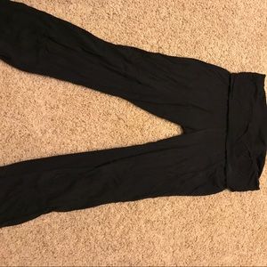Flowy maternity yoga pants