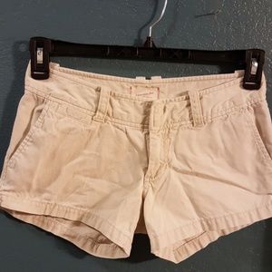 Low rise Khaki shorts