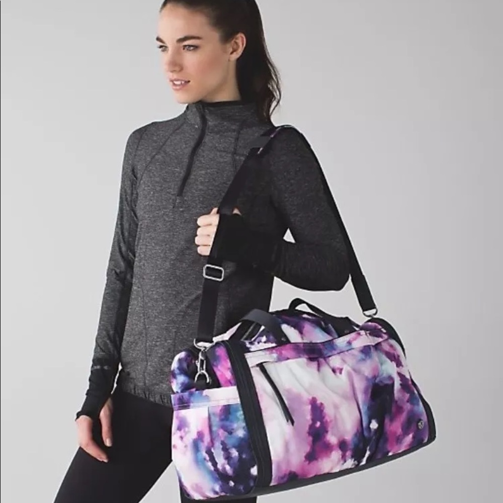 🌺Lululemon Urban Warrior Blooming Pixie Duffel🌺