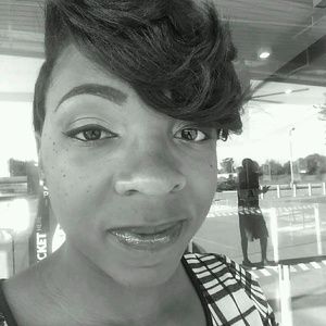 Meet your Posher, Ruthel