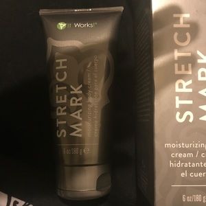 It works! Stretch mark cream