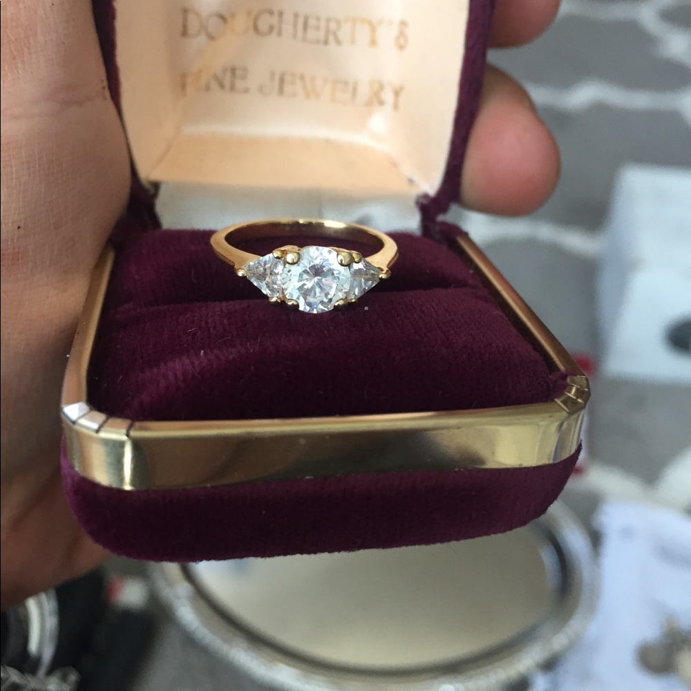 10 k solid gold ring - Picture 3 of 4