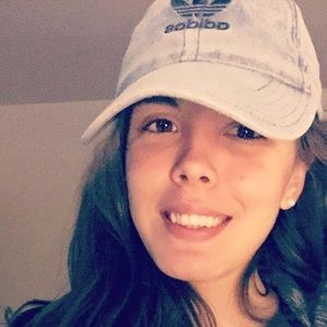 Meet your Posher Abby