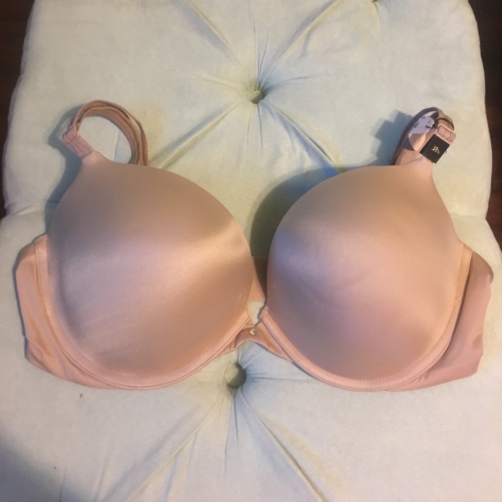 Victoria Secret tan padded bra